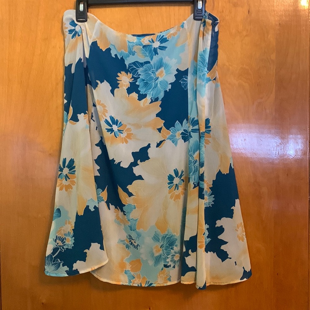 Evan Picone tropical mini skirt
